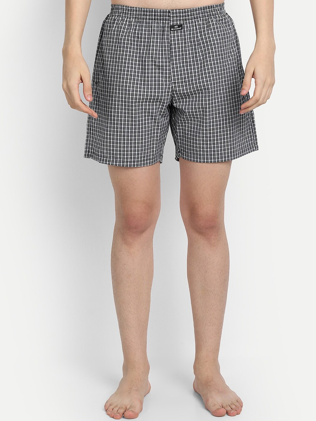 

BE AWARA Men Black & White Checked Pure Cotton Relaxed-Fit Boxers MBx-01-2