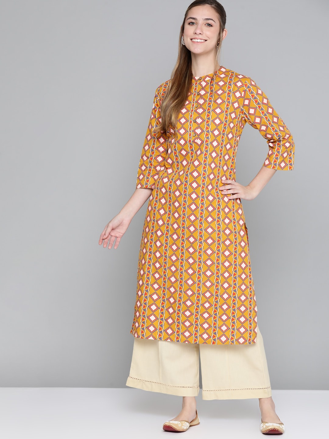 

HERE&NOW Women Mustard Yellow & Cream Pure Cotton Geometric Printed Kurta
