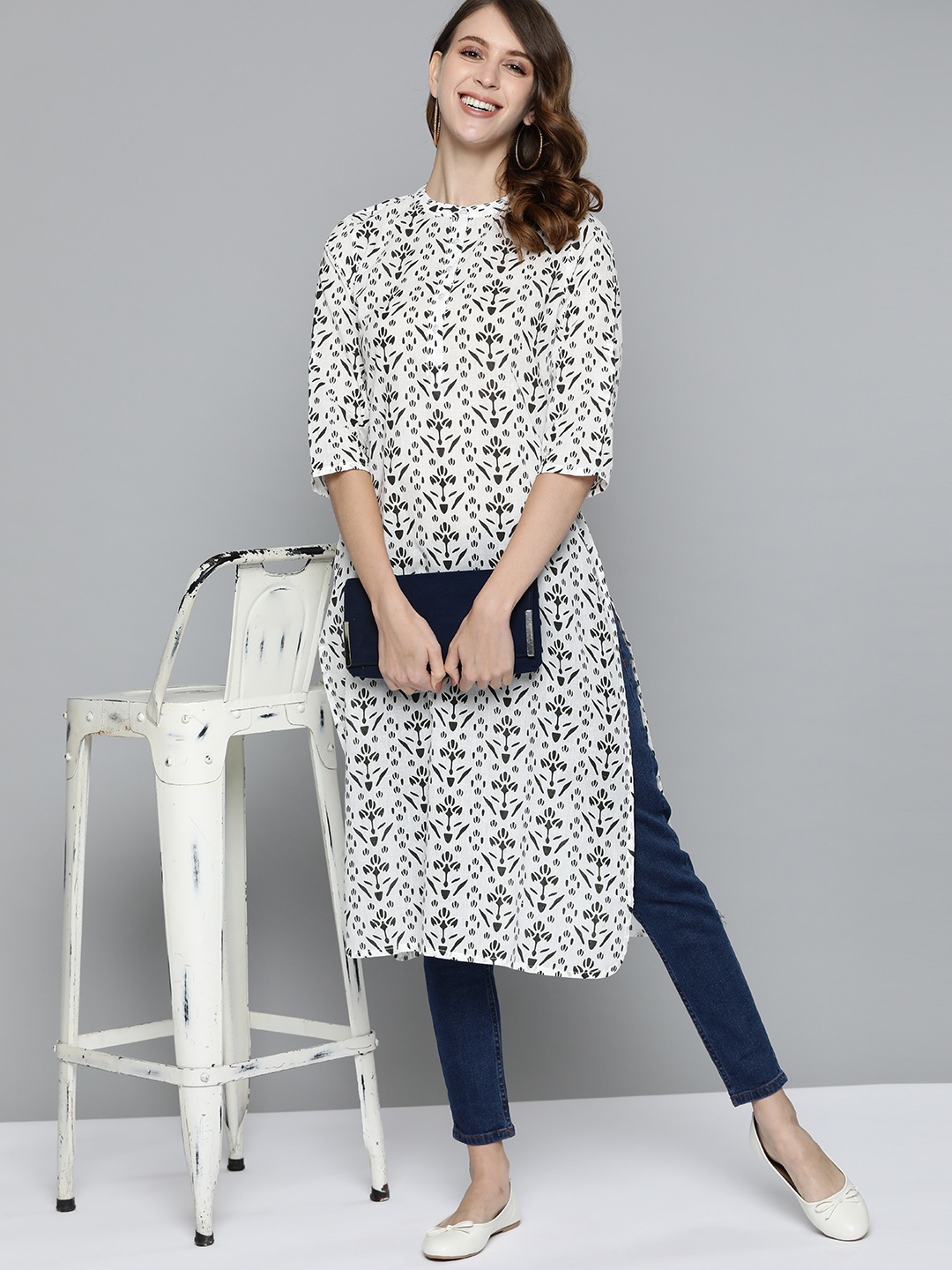 

HERE&NOW Women White & Black Pure Cotton Quirky Print Kurta