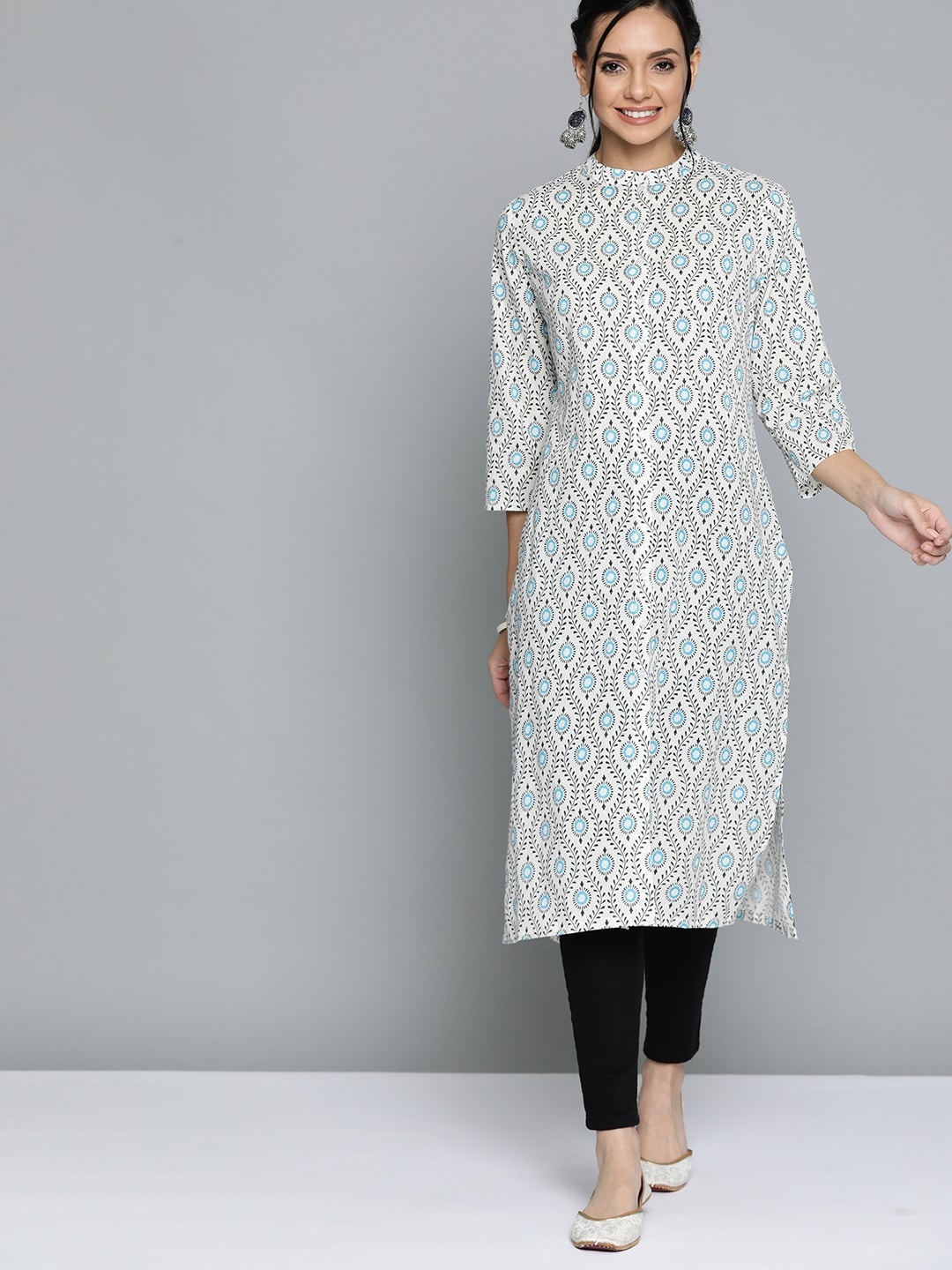 

HERE&NOW Women White & Black Pure Cotton Ethnic Motifs Print Straight Kurta