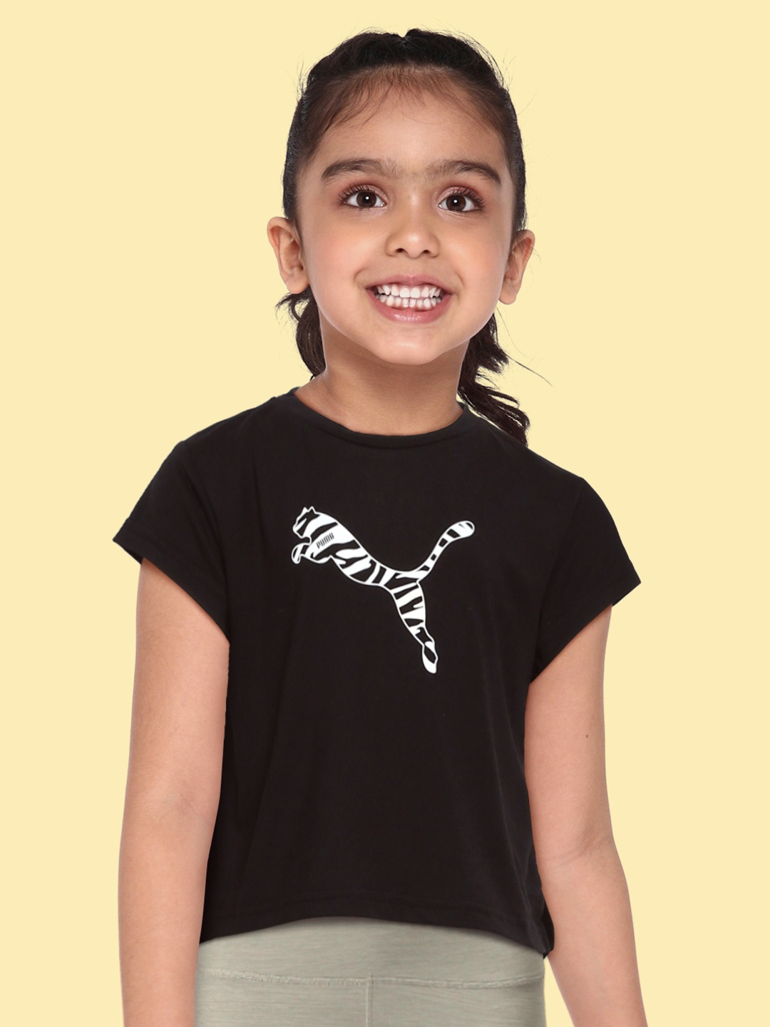 

Puma Girls Black Printed Modern Sports Loose T-Shirt