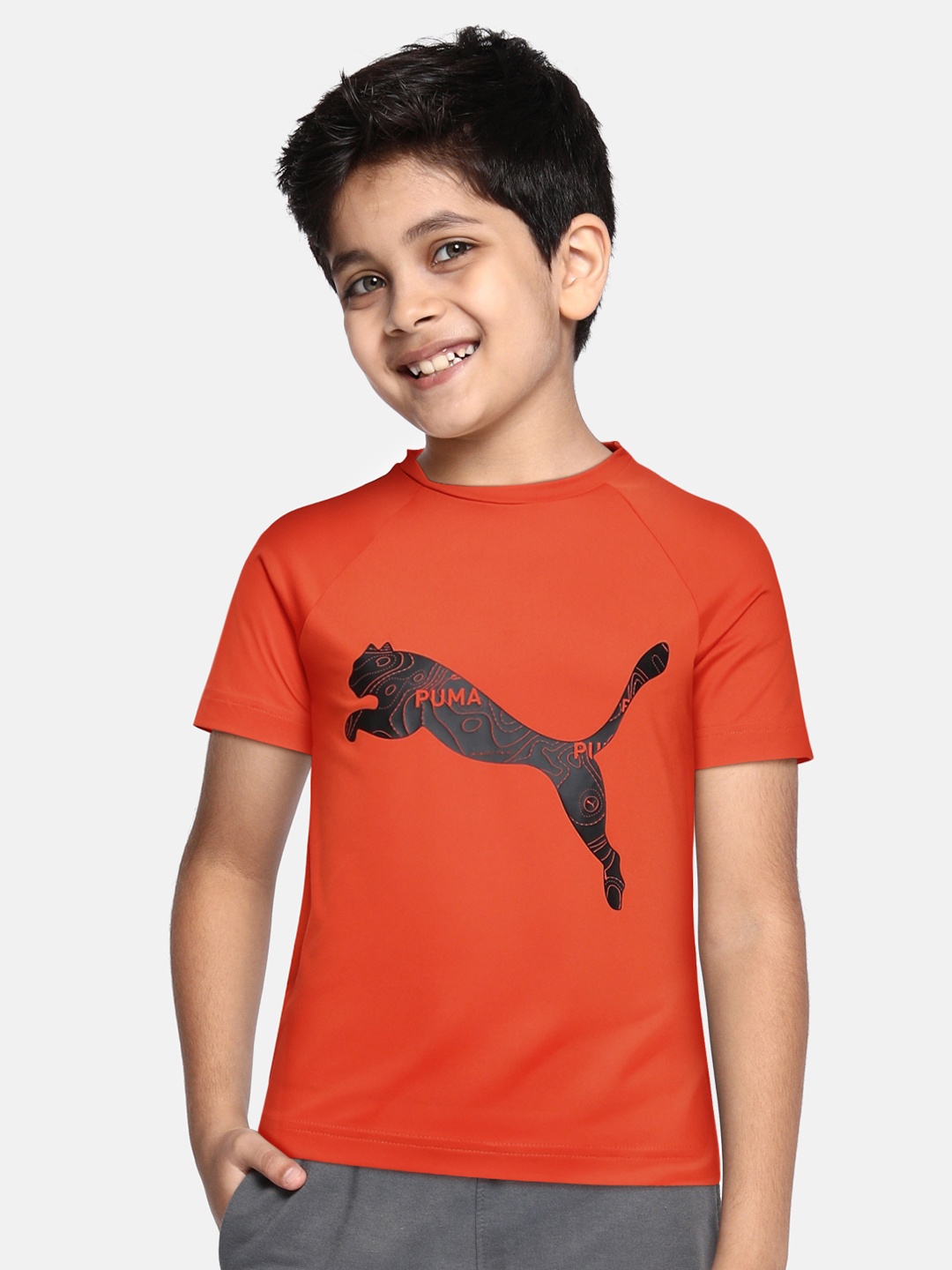 

Puma Boys Red Brand Logo one8 Virat Kohli Active T-shirt