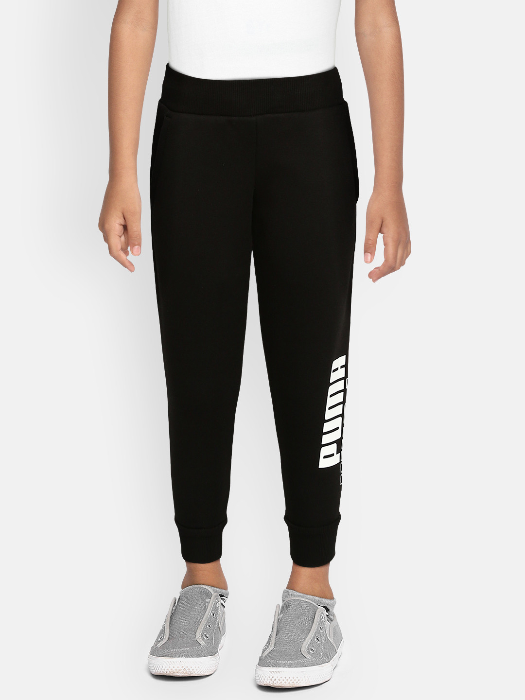 

Puma Boys Navy Black Solid Straight Fit Joggers