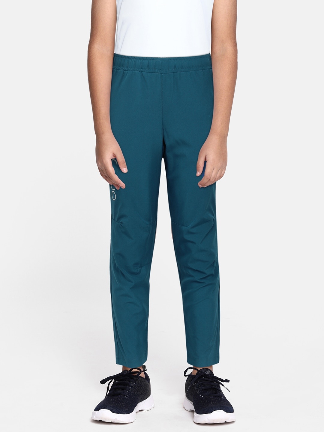 

Boys Blue one8 Virat Kohli Active Woven Regular Track Pants