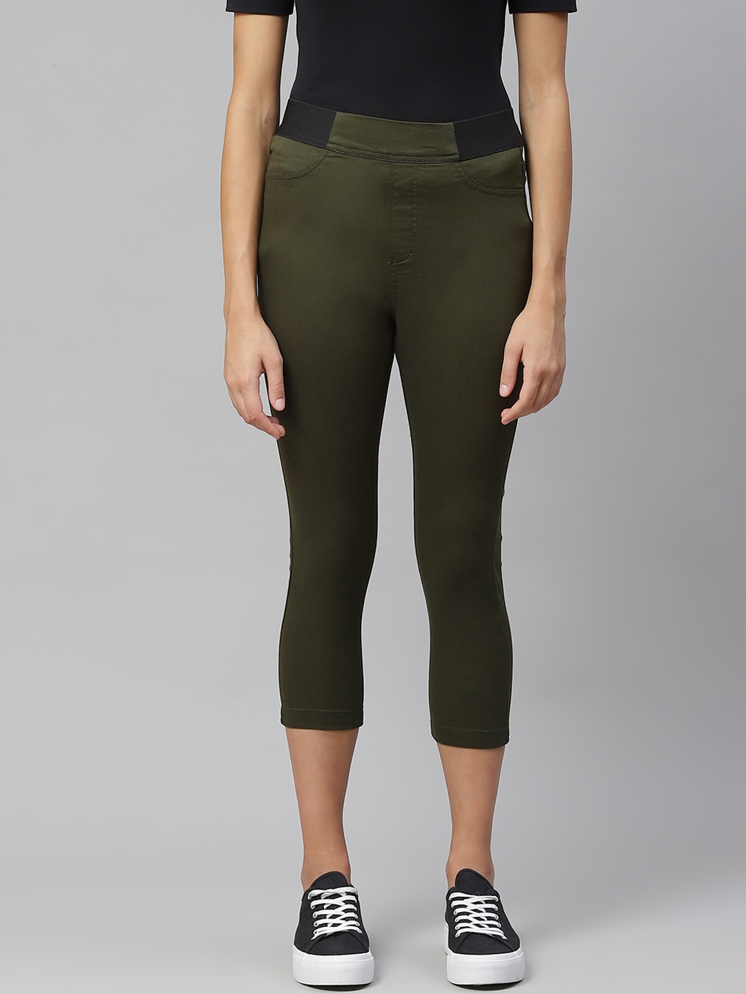 

Marks & Spencer Women Green Solid Cropped Jeggings