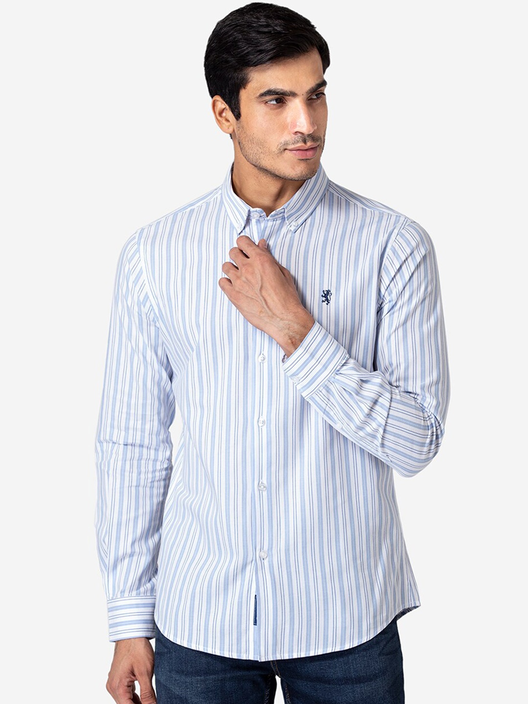 

Red Tape Men Blue & White Striped Cotton Casual Shirt