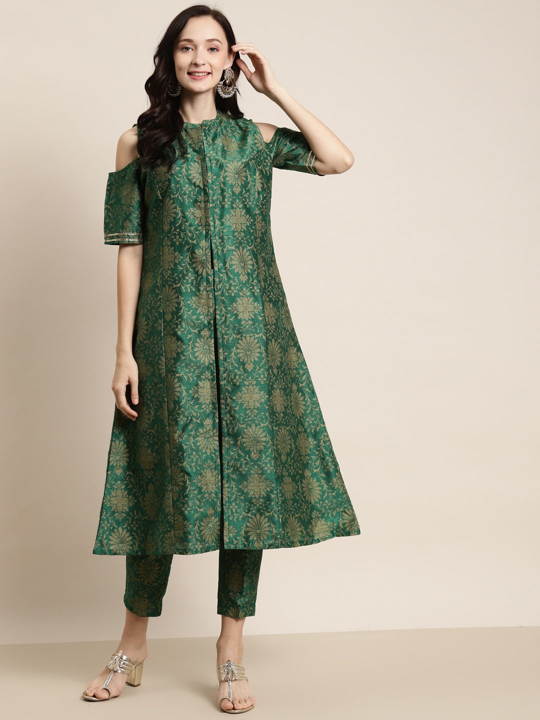 

Shae by SASSAFRAS Gorgeous Green Jacquard Kurta