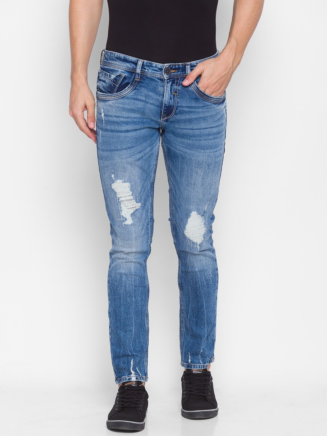

SPYKAR Men Blue Skinny Fit Low-Rise Mildly Distressed Light Fade Jeans