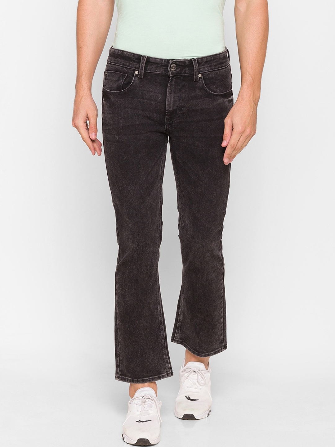 

SPYKAR Men Black Light Fade Jeans