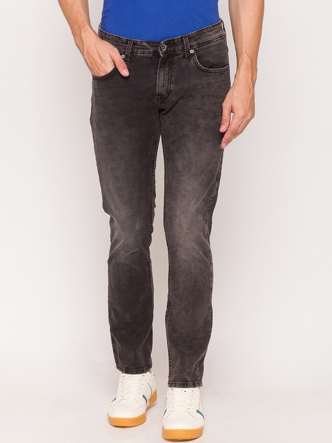 

SPYKAR Men Charcoal Slim Fit Low-Rise Heavy Fade Jeans