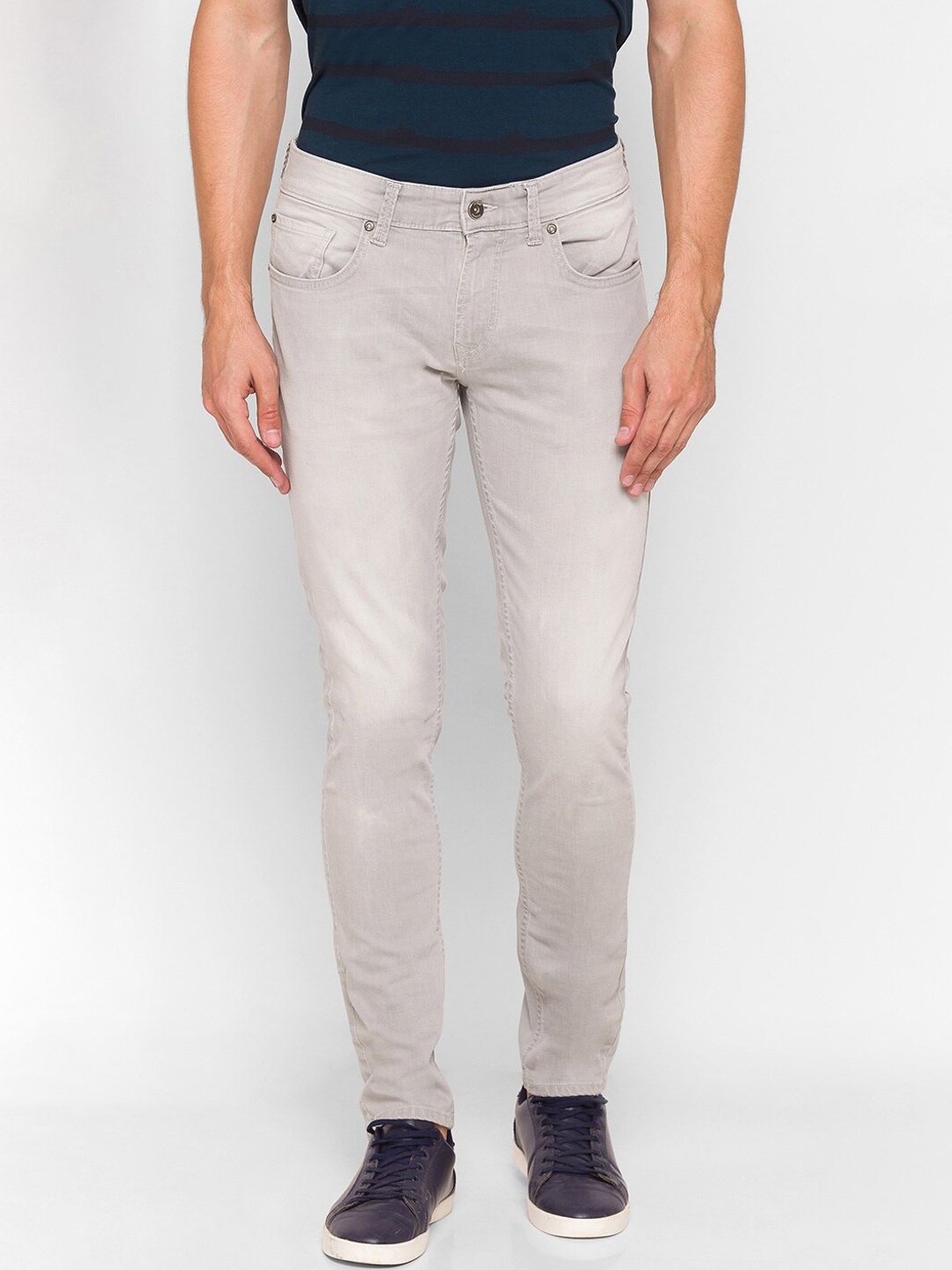 

SPYKAR Men Grey Skinny Fit Low-Rise Jeans