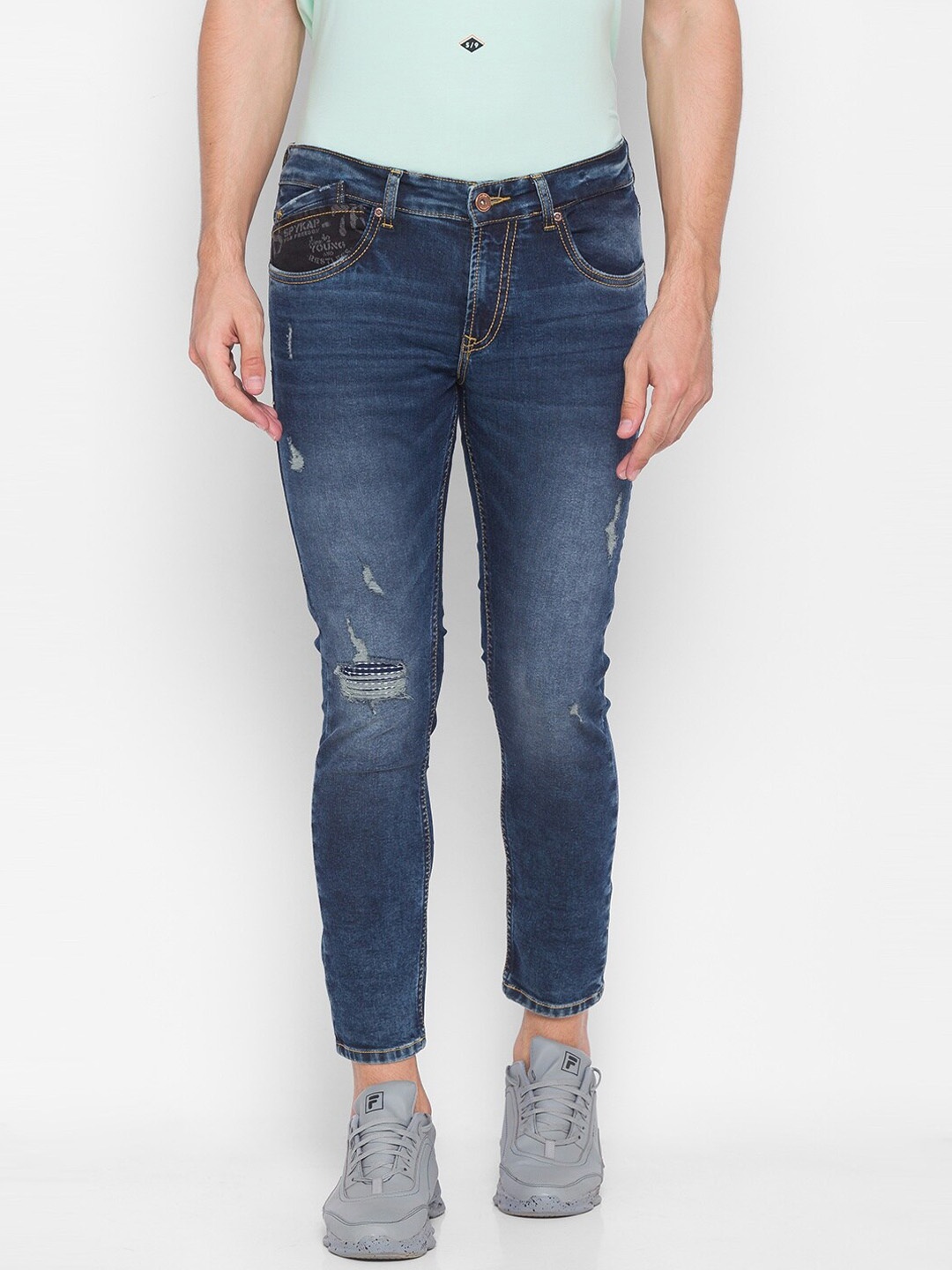 

SPYKAR Men Blue Slim Fit Mildly Distressed Light Fade Jeans