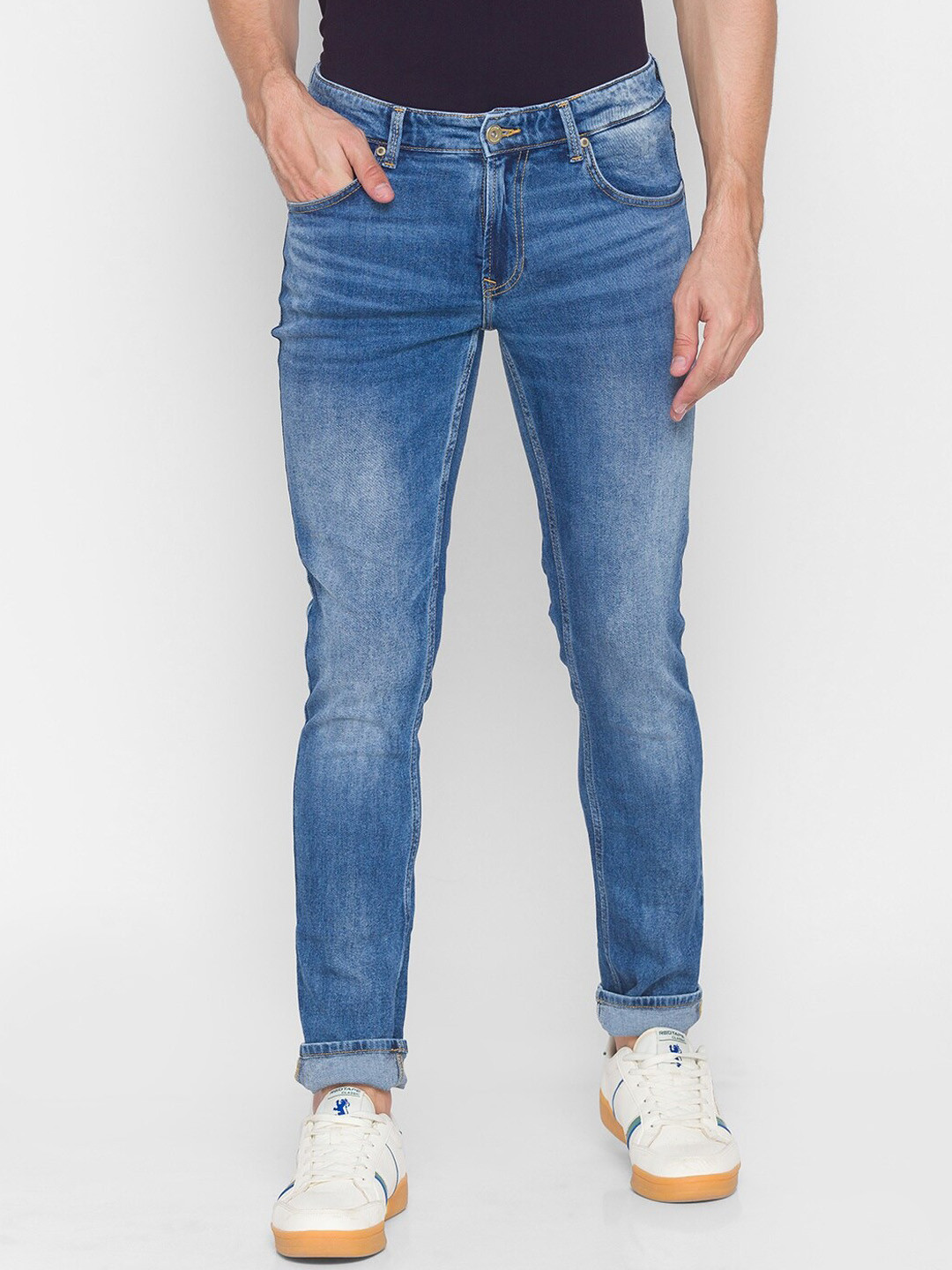 

SPYKAR Men Blue Skinny Fit Low-Rise Mildly Distressed Light Fade Jeans