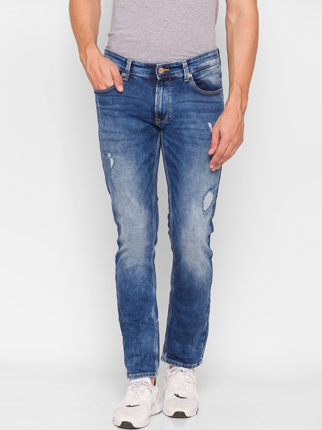 

SPYKAR Men Blue Slim Fit Low-Rise Low Distress Heavy Fade Jeans