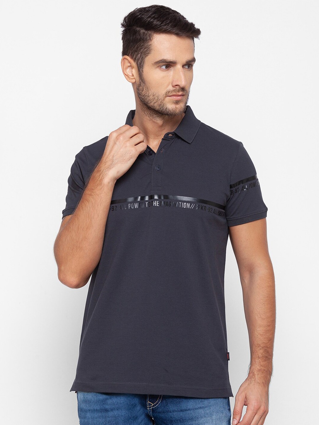 

SPYKAR Men Grey Typography Cotton Polo Collar Slim Fit T-shirt