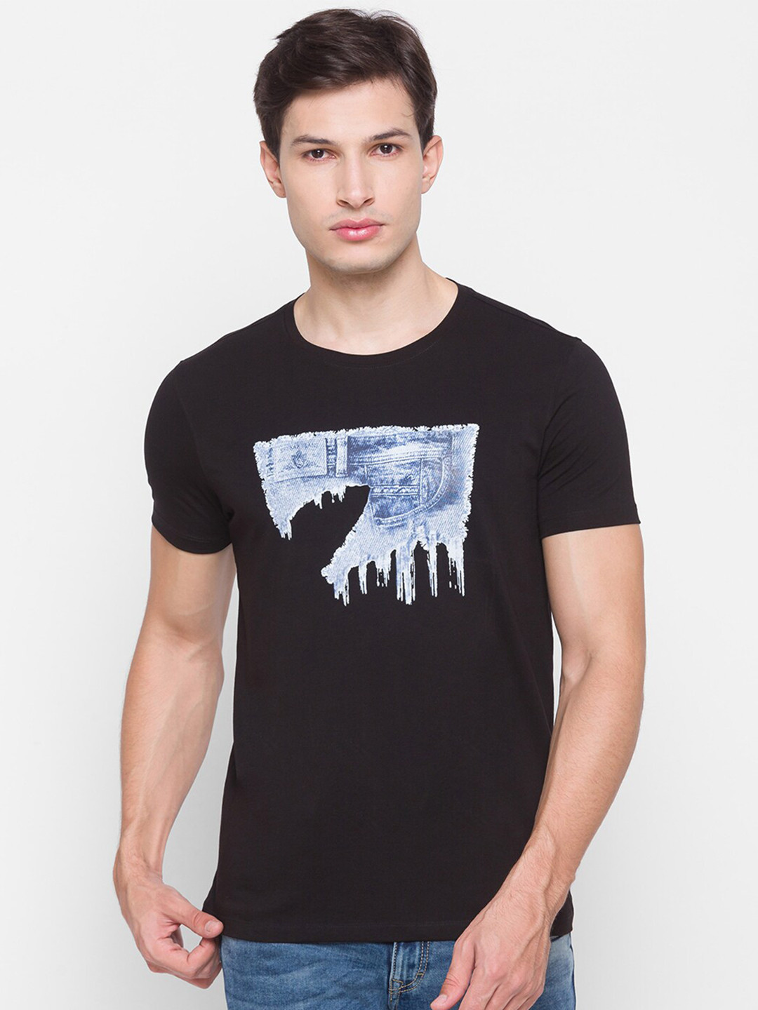

SPYKAR Men Black Printed Slim Fit T-shirt