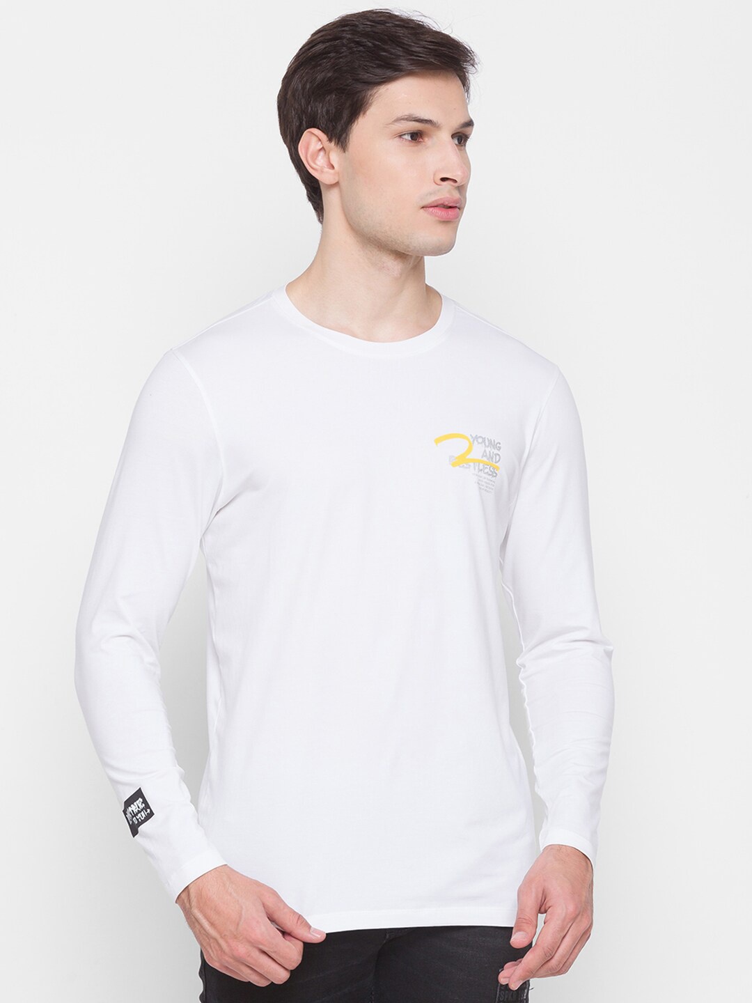 

SPYKAR Men White & Yellow Typography Slim Fit T-shirt