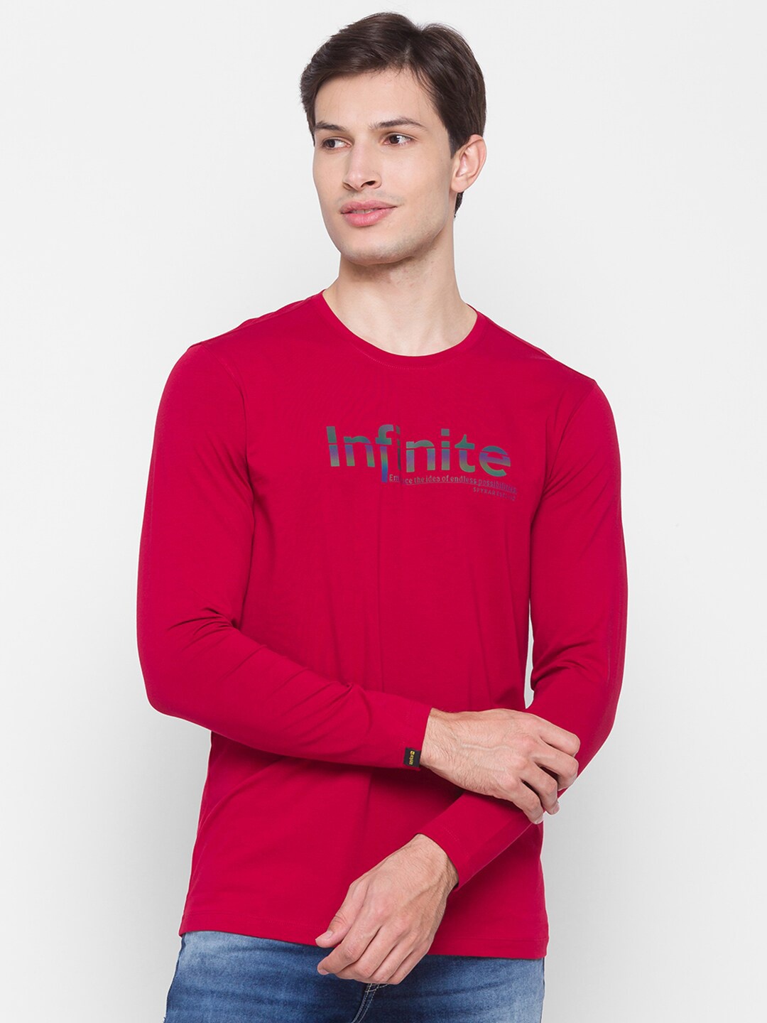

SPYKAR Men Red Typography Printed Slim Fit Cotton T-shirt