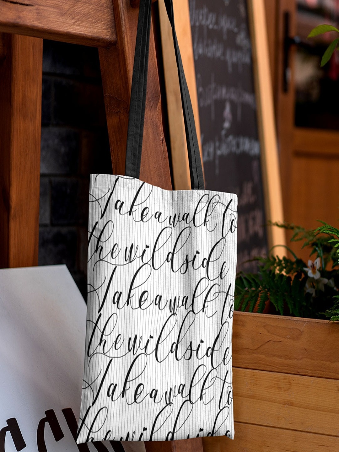 

Doodle Cotton Wild Side Tote Bag, White