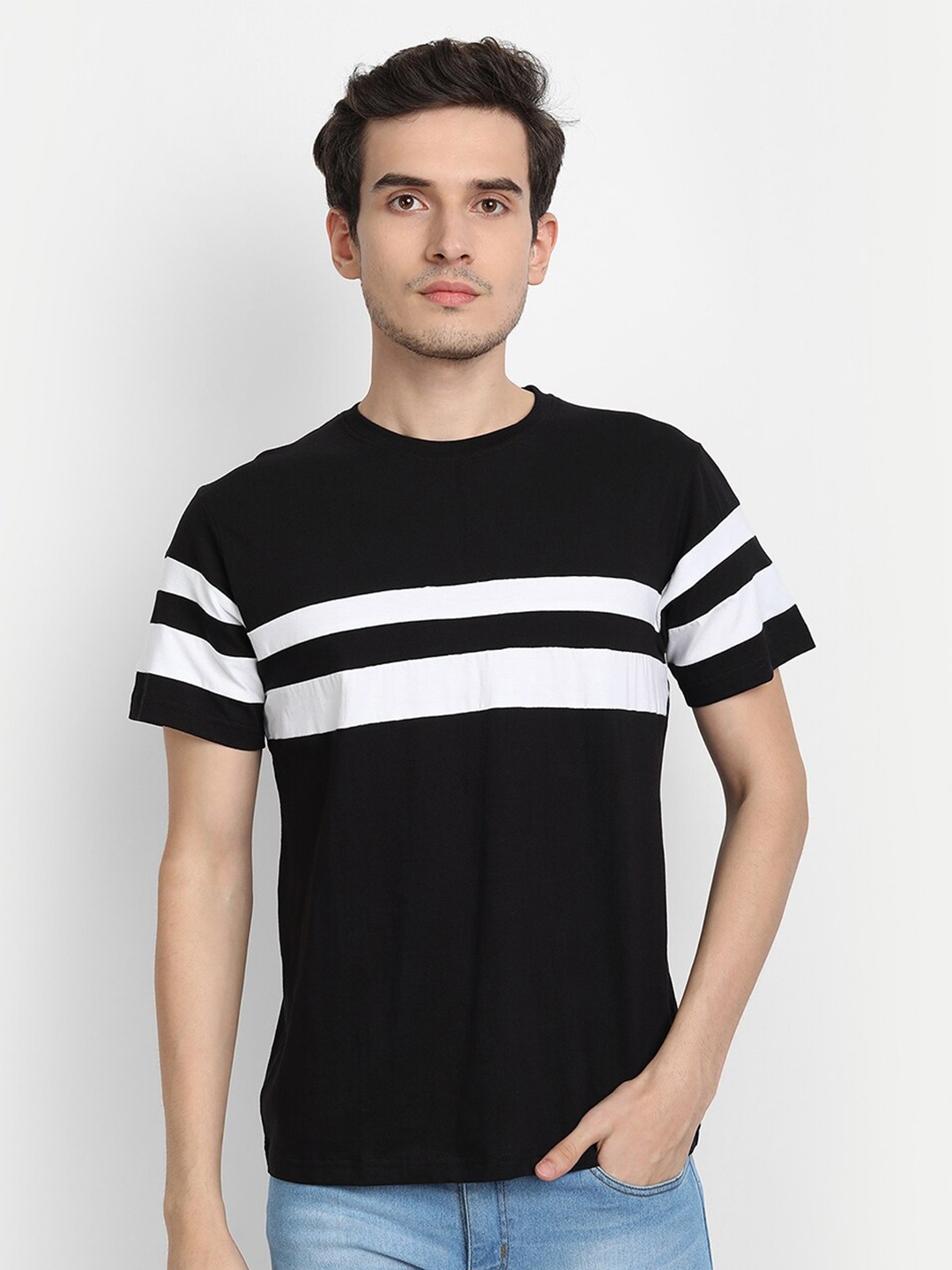 

BE AWARA Men Black Striped Monochrome T-shirt