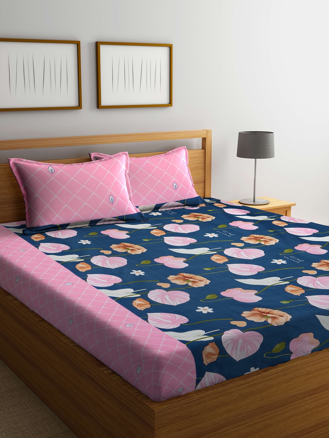 

Arrabi Teal & Pink Floral 300 TC Super King Bedsheet with 2 Pillow Covers