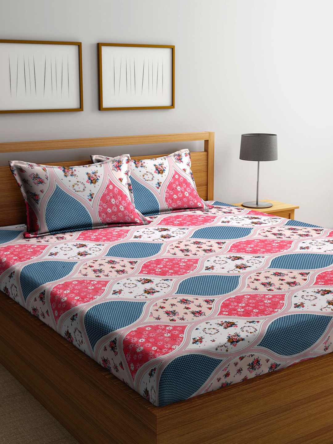 

Arrabi Blue & Pink Floral 300 TC King Bedsheet with 2 Pillow Covers