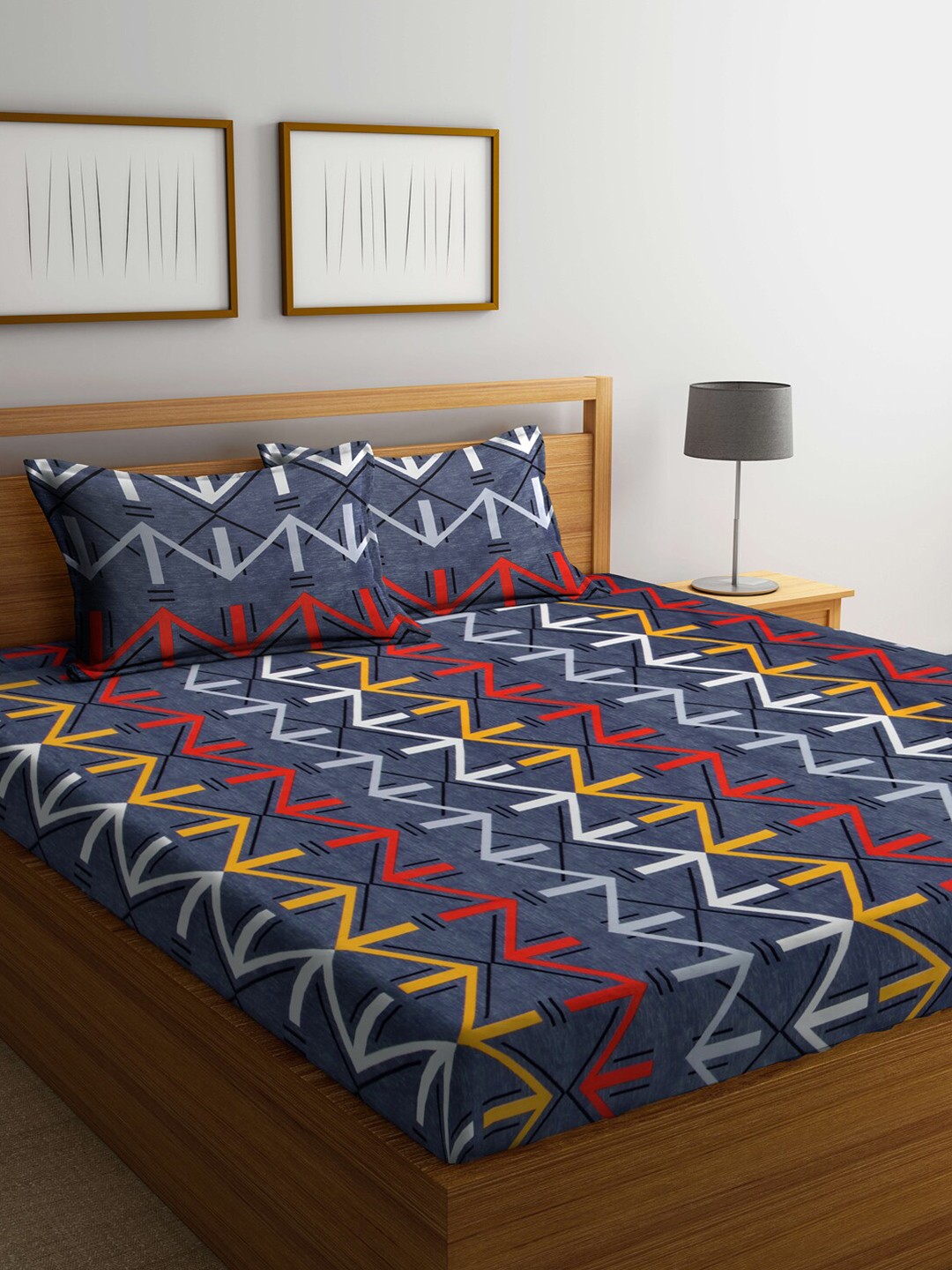 

Arrabi Blue & Yellow Geometric 300 TC King Bedsheet with 2 Pillow Covers