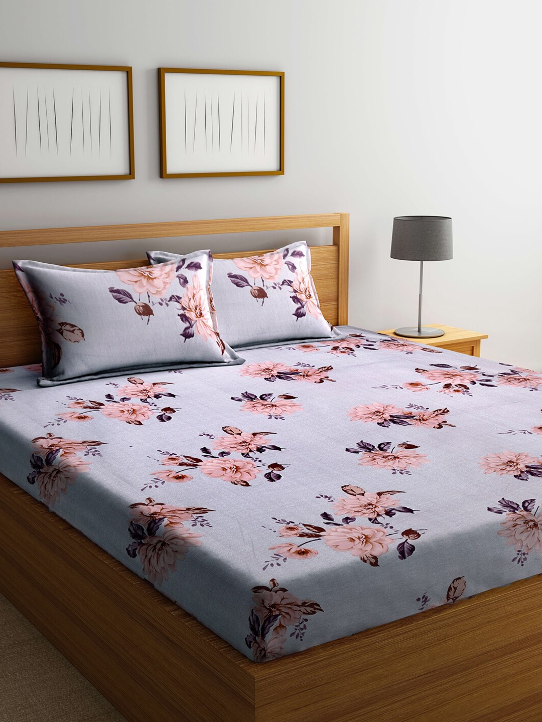 

Arrabi Grey & Pink Floral 300 TC King Bedsheet with 2 Pillow Covers