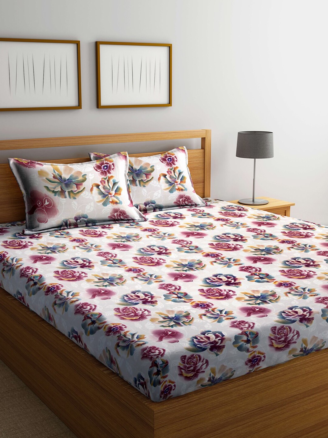 

Arrabi Grey & Maroon Floral 300 TC Super King Bedsheet with 2 Pillow Covers