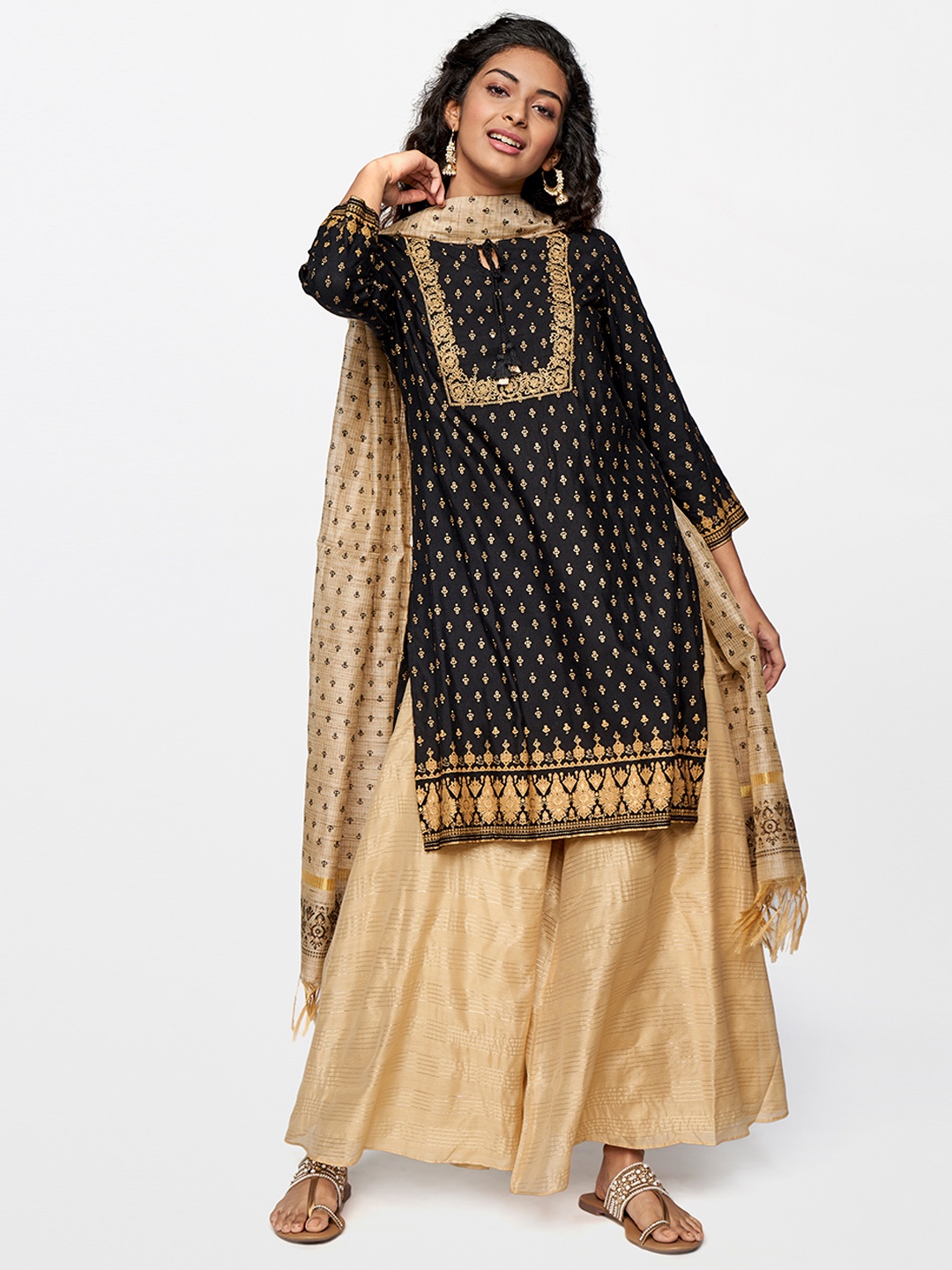 

Global Desi Women Black & Gold-Toned Printed Kurta with Palazzos & Dupatta