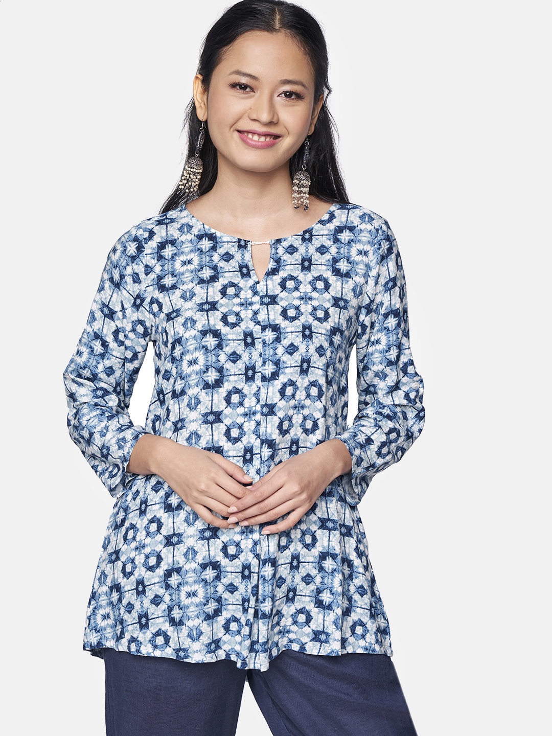 

Global Desi Blue & White Geometric Keyhole Neck A-Line Top with Button Detailing