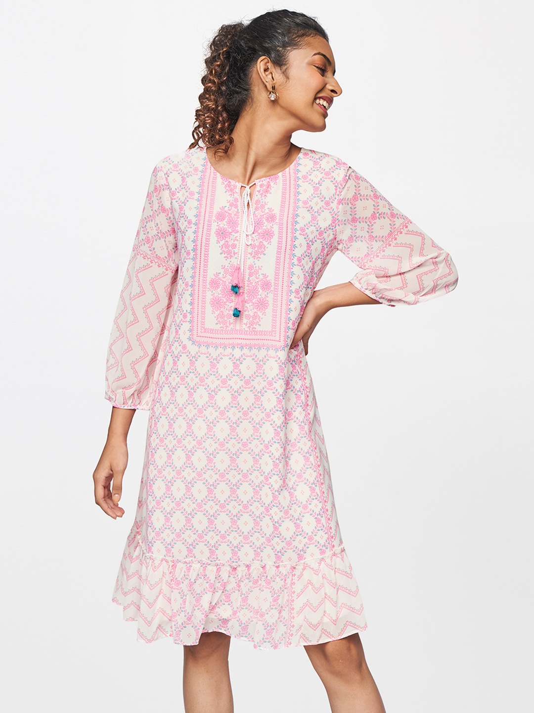 

Global Desi Off White & Pink Floral Flounce A-Line Dress