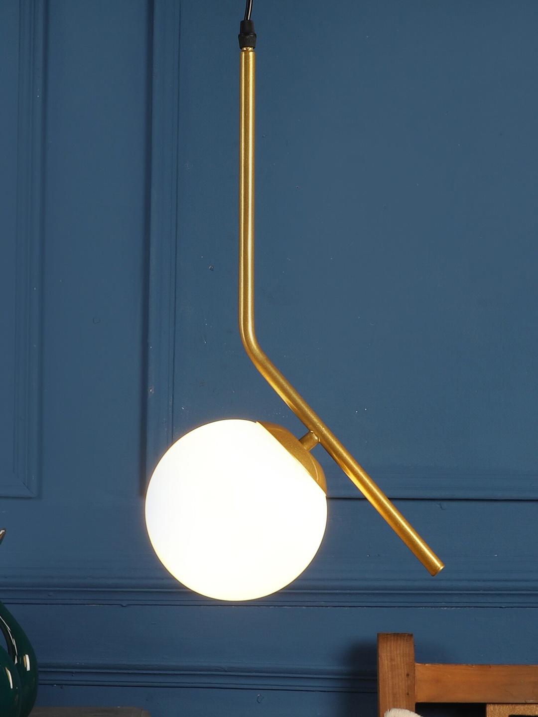 

MFD HOME FURNISHING Gold-Toned & White Aluminium Traditional Hanging Lamp