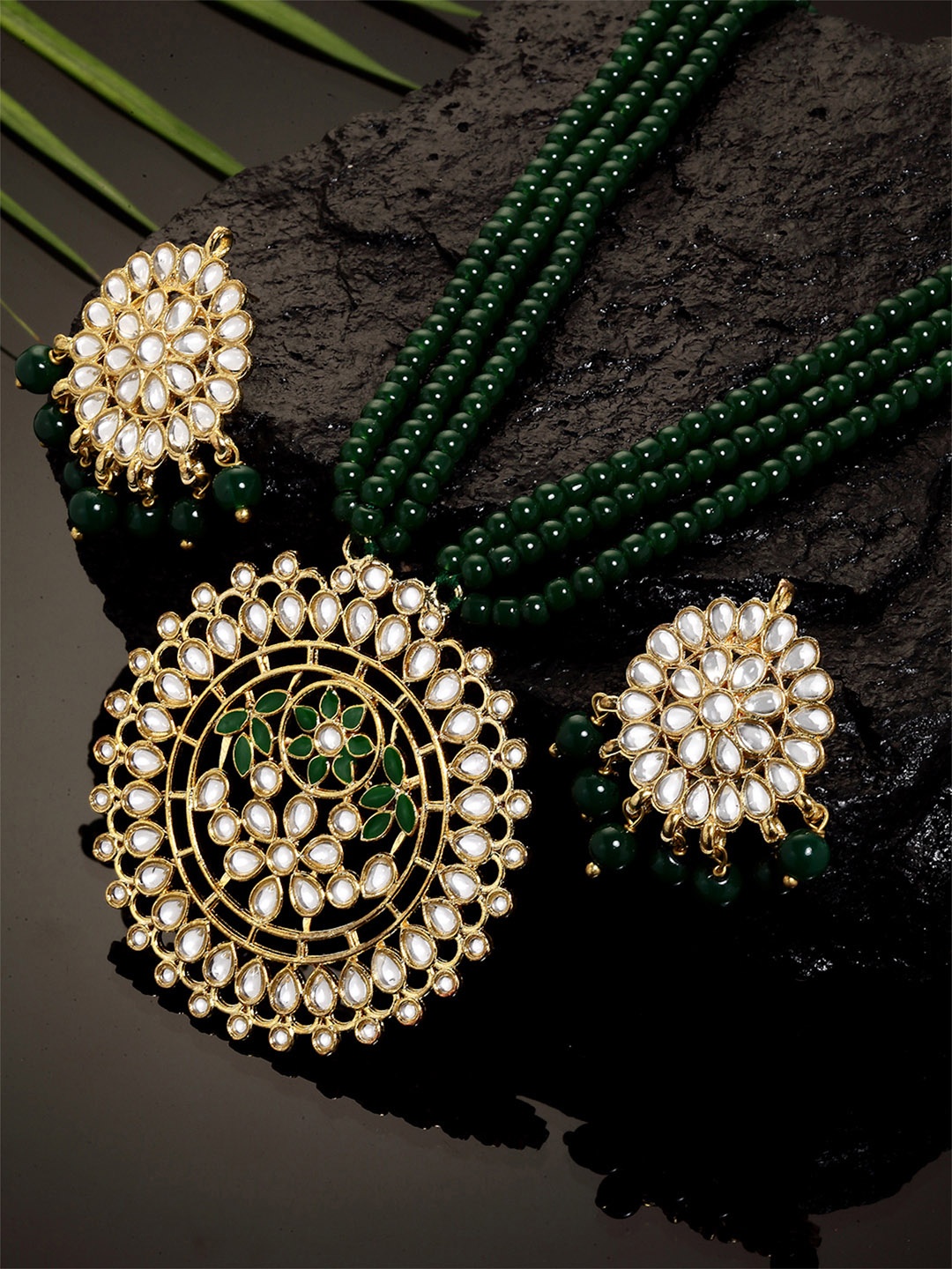 

KARATCART Gold-Plated White & Green Stone-Studded & Beaded Handcrafted Jewellery Set