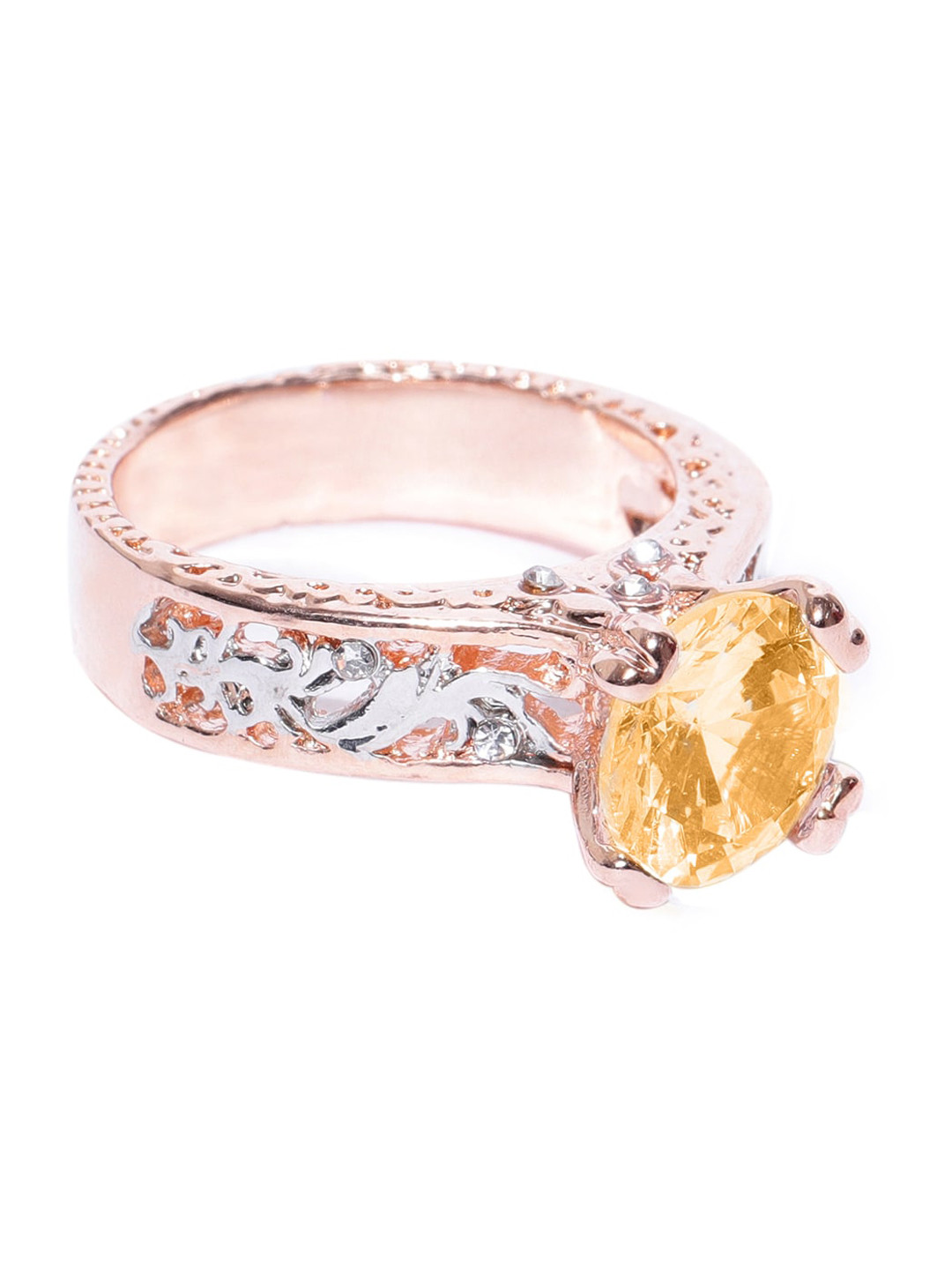 

OOMPH Rose Gold Large Solitaire Cubic Zirconia Floral Ring