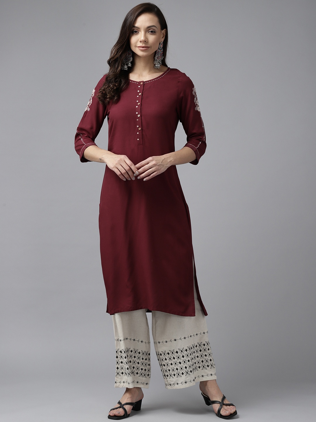 

W Women Maroon & Off-White Ethnic Motifs Thread Work Kurta with Palazzos