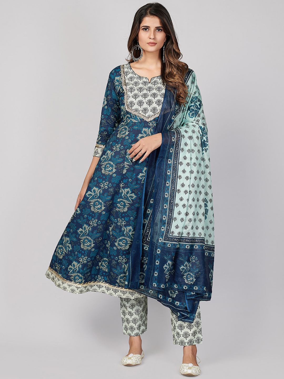 

Vbuyz Women Blue Ethnic Motifs Embroidered Panelled Cotton Blend Kurti with Trousers & With Dupatta