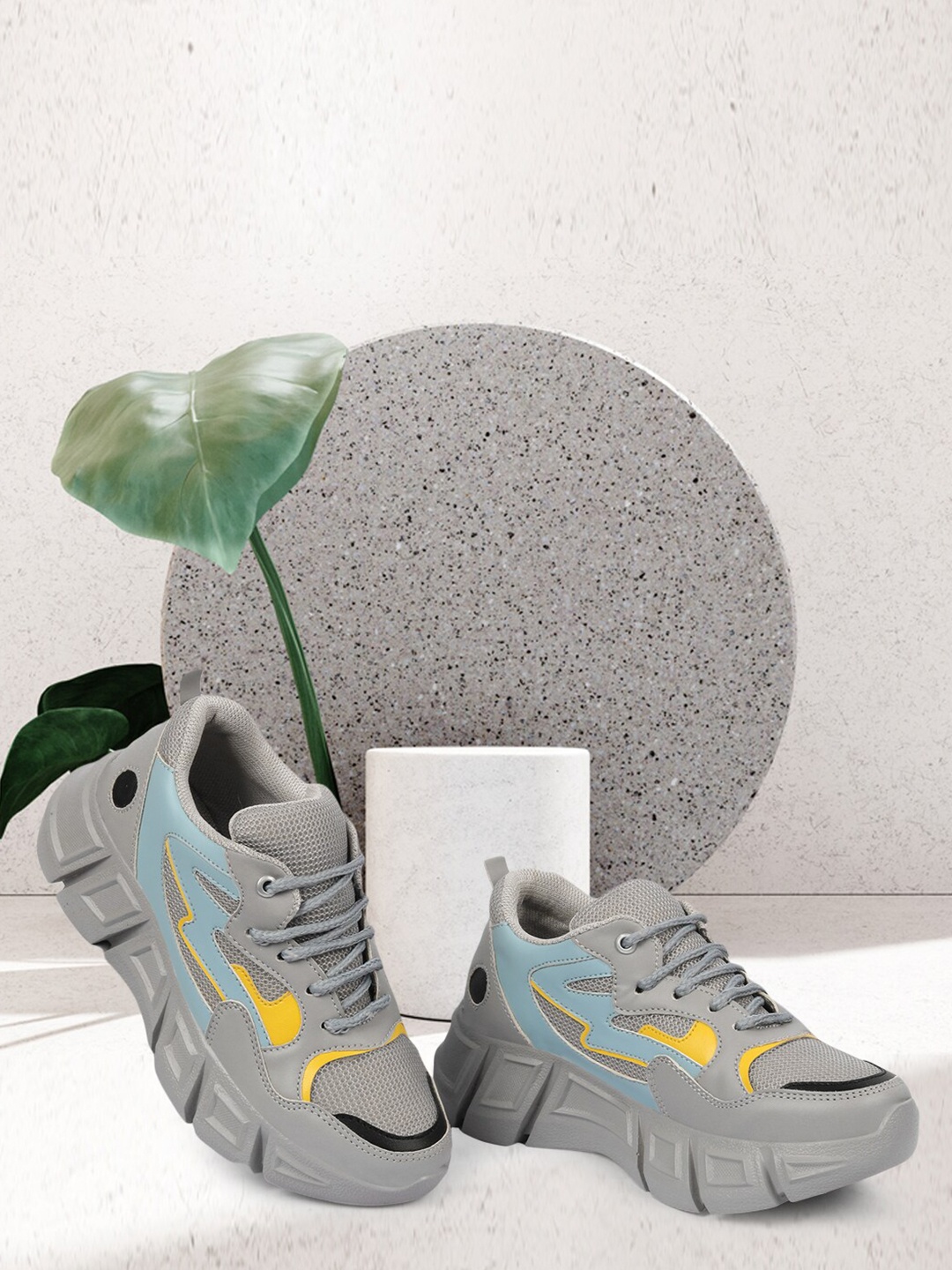 

ZAPATOZ Women Grey Walking Non-Marking Shoes