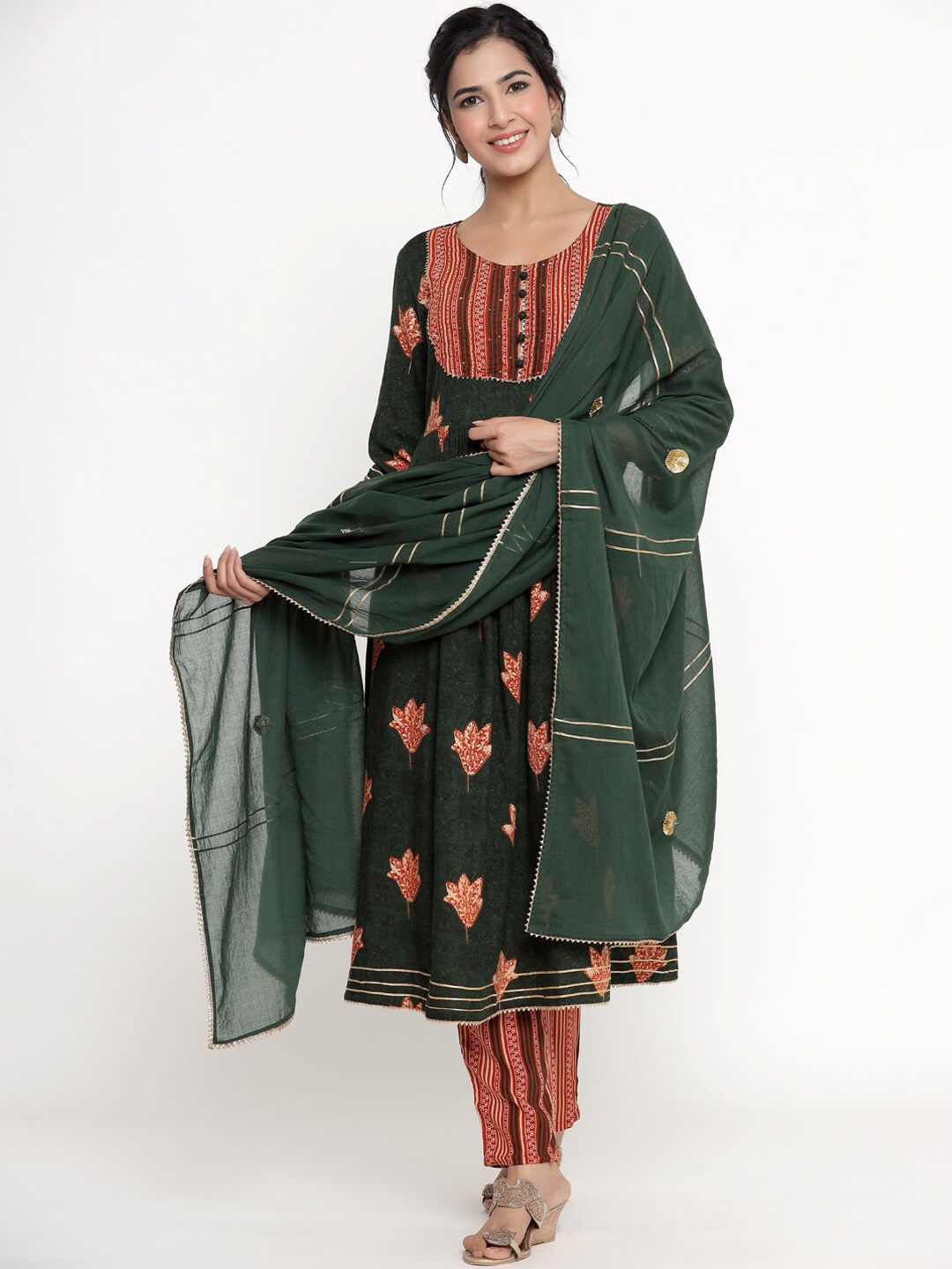 

DIVYANK Women Green Ethnic Motifs Printed Regular Kurta with Trousers & With Dupatta