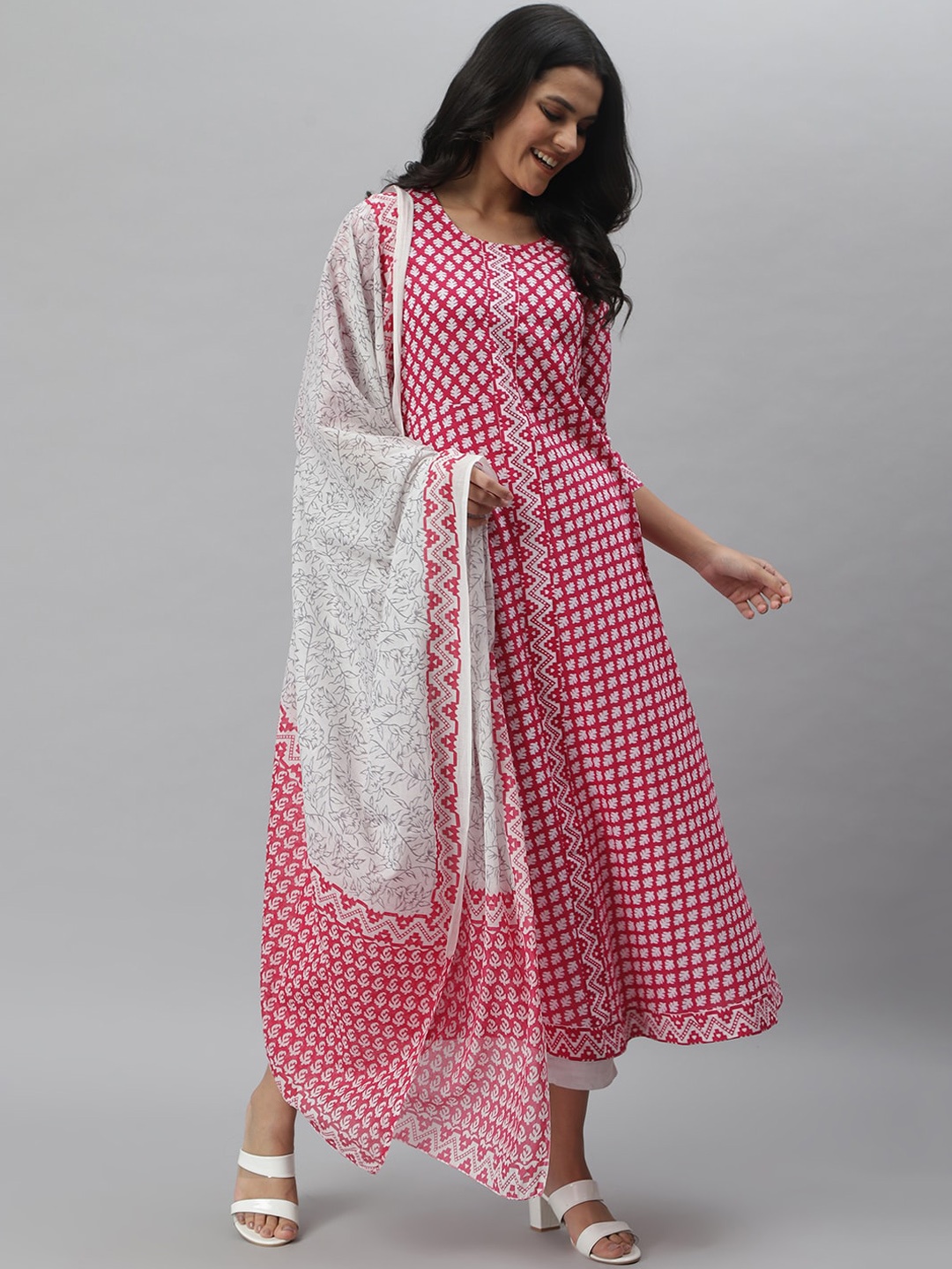 

Stylum Women Pink & White Printed Kurta With Dupatta