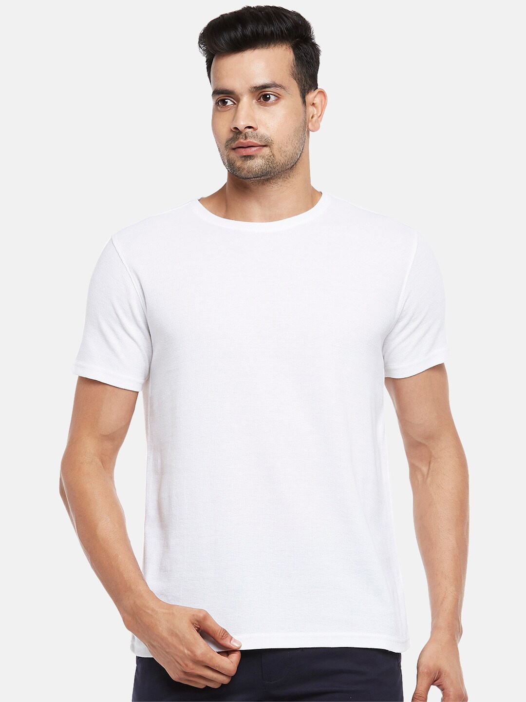 

BYFORD by Pantaloons Men White Monochrome Slim Fit Cotton Pure Cotton T-shirt