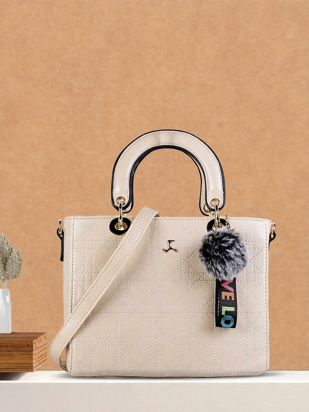 

Mochi Off White Textured PU Shopper Handheld Bag With Detachable Strap