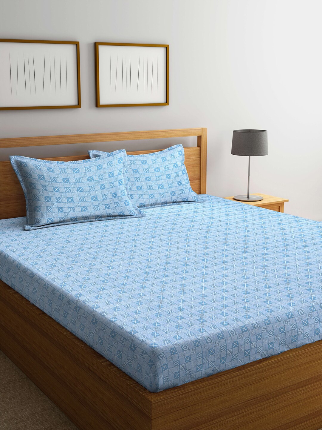 

Arrabi Blue Geometric 300 TC Super King Cotton Bedsheet With 2 Pillow Covers