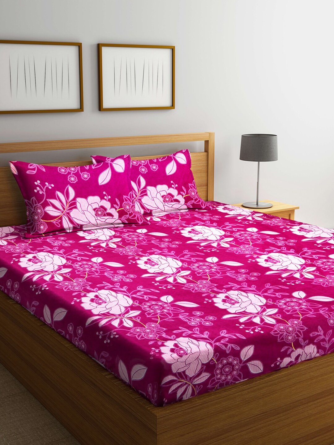 

Arrabi Pink & White Floral 300 TC King Bedsheet With 2 Pillow Covers