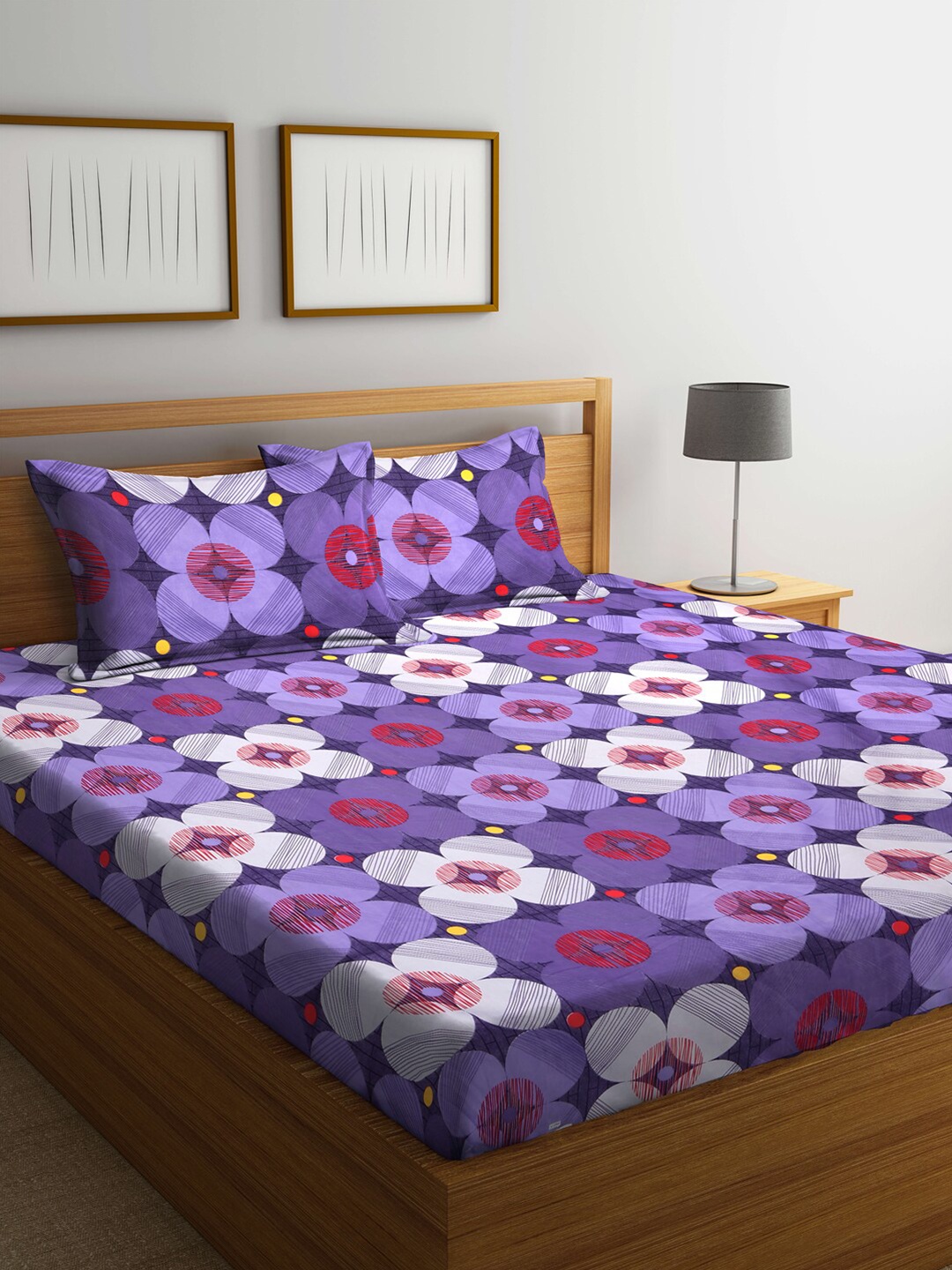 

Arrabi Purple & White Geometric 300 TC King Bedsheet With 2 Pillow Covers
