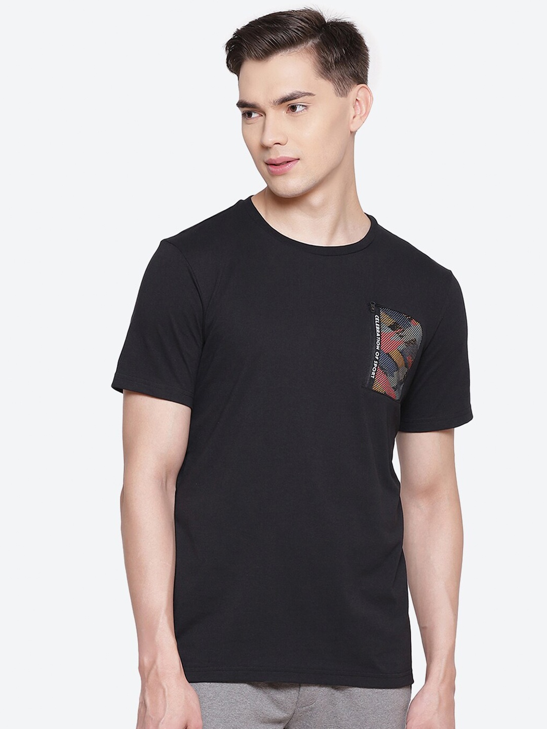 

ASICS Pocketed SS Men Black Solid Contrast Pocket Training T-shirt