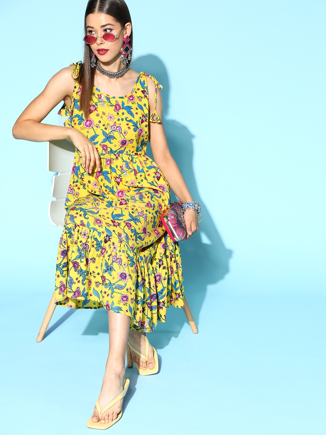 

Sangria Women Green Ethnic Motifs Dress