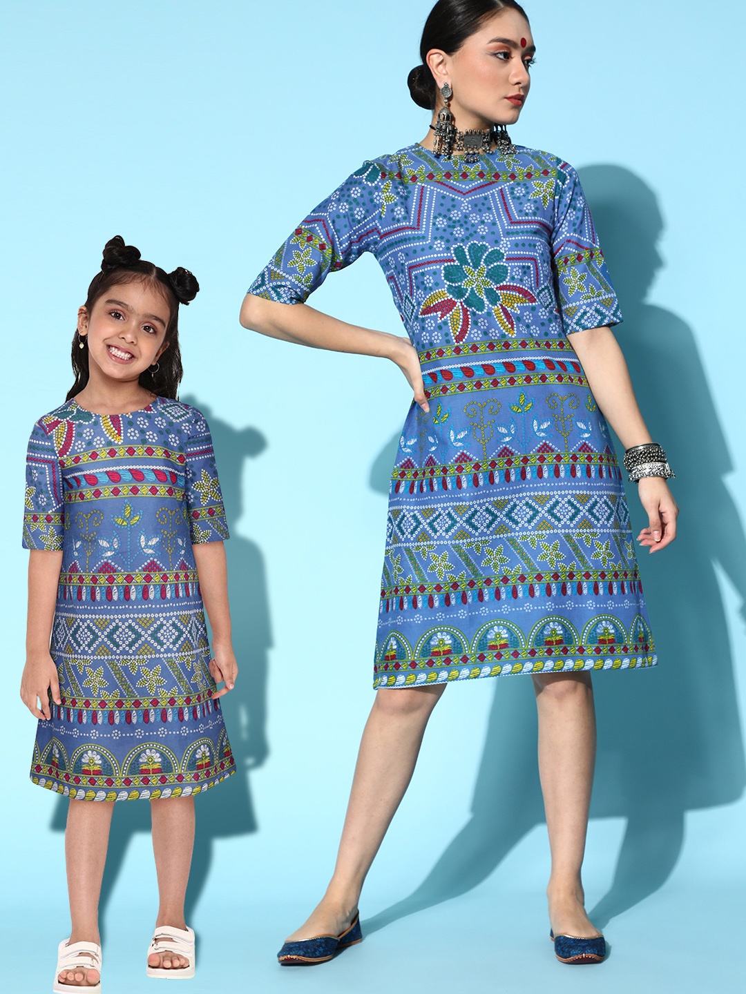 

Sangria Women Stunning Blue Ethnic Motifs Dress