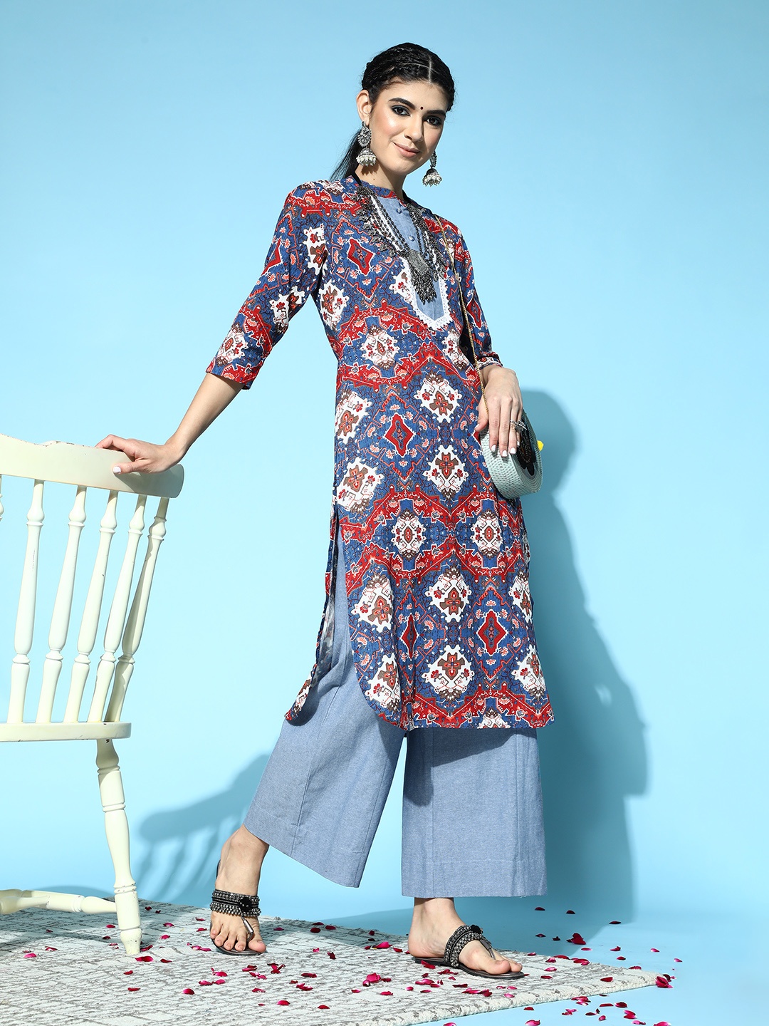 

Sangria Women Navy Blue & Red Ethnic Motifs Printed Pure Cotton Kurta with Palazzos