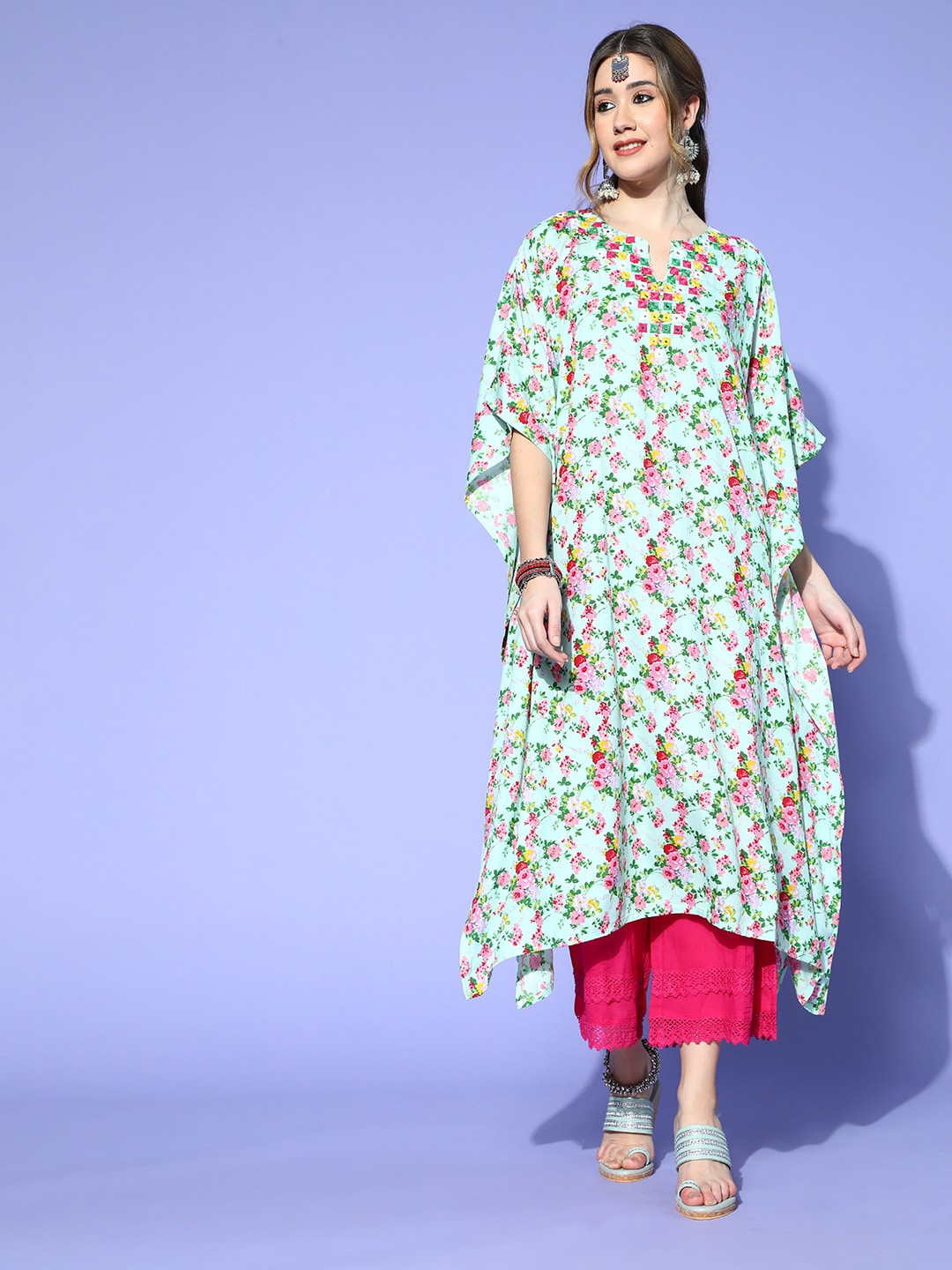 

Sangria Women Green & Pink Floral Embroidered Mirror Work Floral Kaftan Kurta